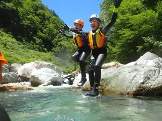 Stream Adventure Camp