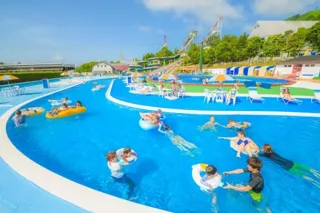 Rusutsu Resort Outdoor Super Jumbo Pool