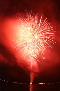 Suo-Oshima Fireworks Festival & Bon Odori