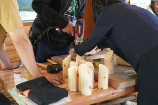 Forest Classroom Enjoyable for Parents and Children