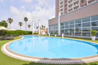 Grand Nikko Tokyo Bay Maihama Pool "Grand Bleu"