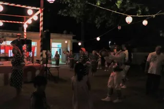 嘉手苅旧盆エイサー