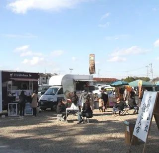山の辺 三輪の雑貨市（12月）