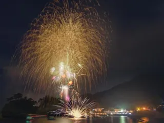 夕映えの花火