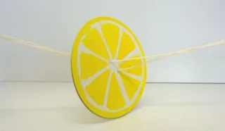 Fun Workshop "Fruit Spinning Top"