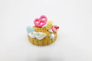 Let's make biscuit decorations