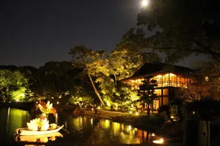 月を掬う 徳川園 観月会