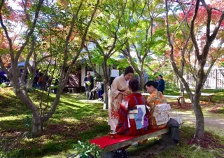 宇野千代生家　もみじ茶会