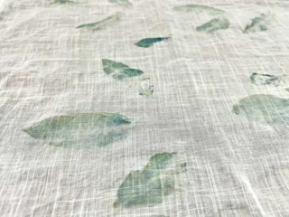 藍のたたき染め体験