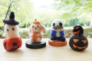 ハロウィン限定　木工クラフトメニュー「もふもふフェルトオブジェ」