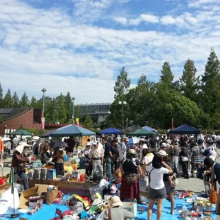 花博つるみ緑地フリーマーケット（9月）