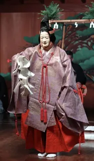 とくい能「三輪」