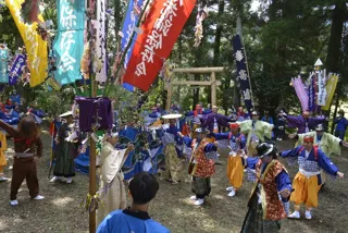 荒踊奉納
