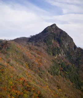 【紅葉・見ごろ】冠山