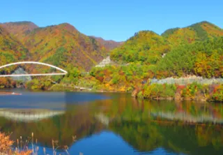 【紅葉・見ごろ】みずがき湖(塩川ダム)