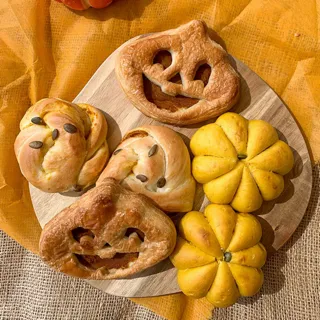 誰でも参加OK！ハロウィンパンをつくろう！
