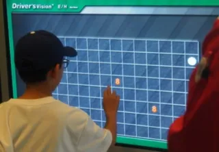 ドライバーズビジョン（視機能診断機）体験