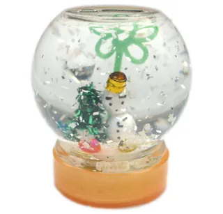 児童センター工作室 スノードーム