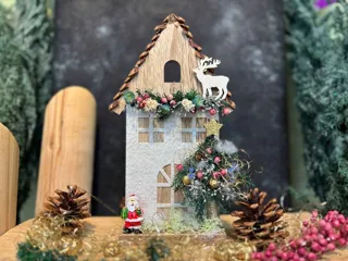 みどりの杜ショップhanana店内ワークショップ「クリスマスハウスを作ろう」