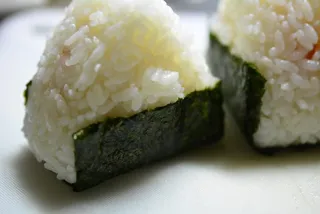 ～味覚ワークショップ～ 五感で学ぶ 手作り“おむすび”と味覚体験授業