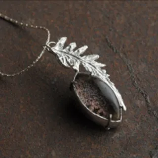 「chieru」植物モチーフのシルバーアクセサリーPOP UP SHOP