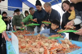 第38回浜坂みなとカニ祭り