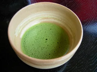 私服でOK!茶道体験 抹茶の点て方レッスン