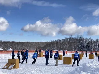 小学生雪合戦大会