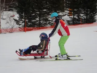 はじめてのハンディキャップスキー入門教室