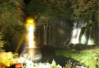 世界遺産 白糸ノ滝ライトアップ2025