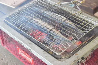 秋の味覚！さんまの炭火焼き体験