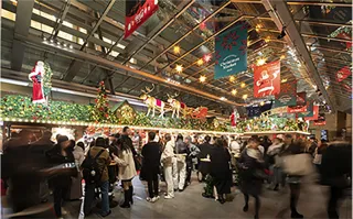 六本木ヒルズ　クリスマスマーケット2025