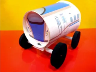 ちびっこ教室「紙コップ新幹線（かがやき）」