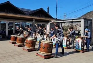 「新年初だたき」戸田黒潮太鼓保存会