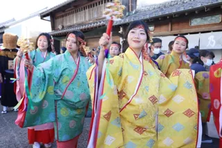 企画展「彦根藩御用絵師 佐竹永海―谷文晁 最後の高弟―」 - 滋賀県彦根