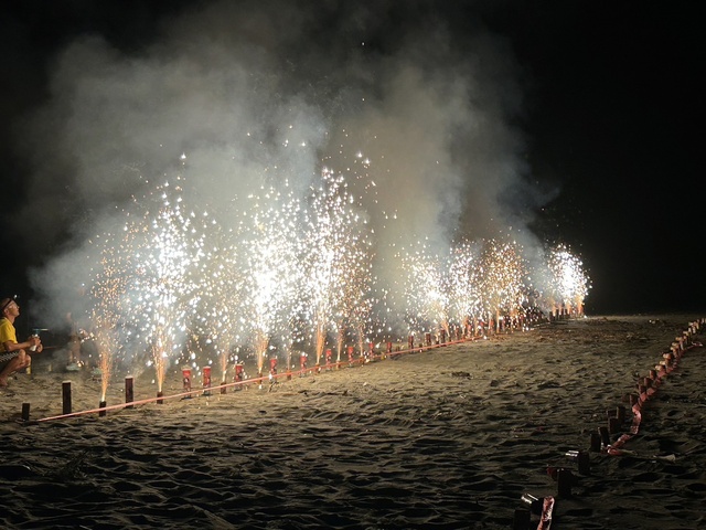 第4回 市販の花火で打ち上げ花火大会 in 蚊口ハマー2024