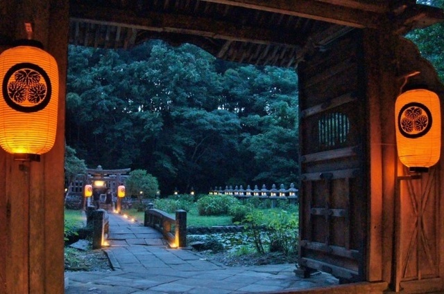 月照寺万灯会