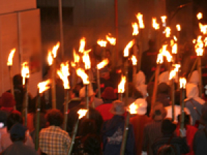 稲むらの火祭り
