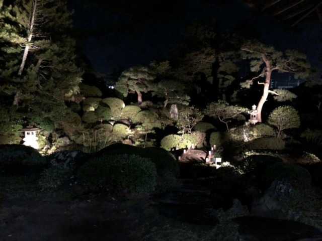 国指定名勝庭園「鶴舞園」のライトアップ