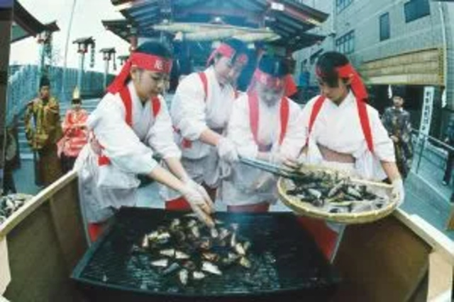 焼嗅がし神事