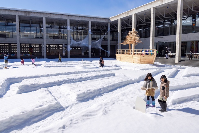 越後妻有里山現代美術館MonET 「モネ船長と大雪原の航海」