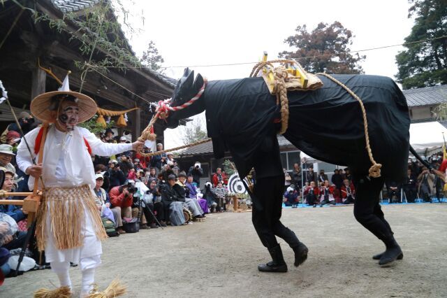 諸田山神社　御田植祭
