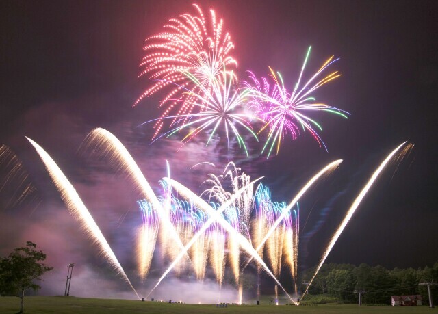 Rusutsu Resort Summer Special Fireworks Festival