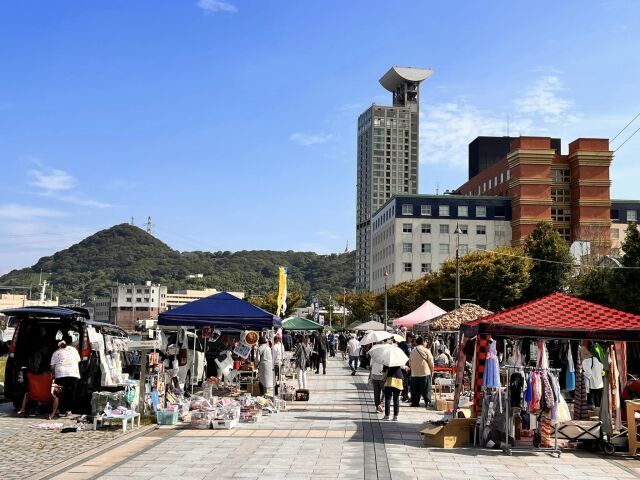 Moji Port Car Boot (September)