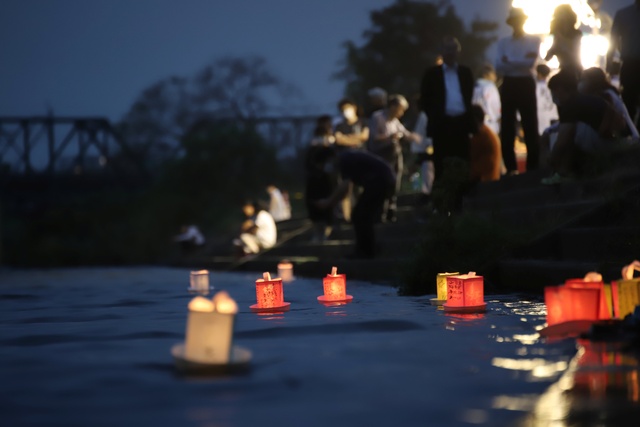 Chikuzen Chikama River Festival Lantern Floating