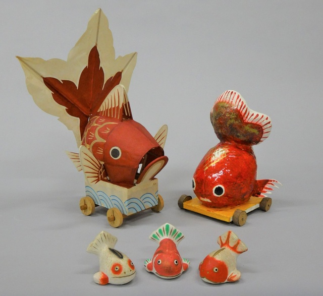 トピック展示「夏を彩る金魚の郷土玩具」