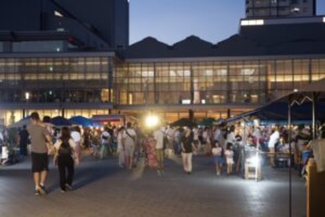 Museum x Hitomusubi Market 'Transparent Specimens' and 'Light'
