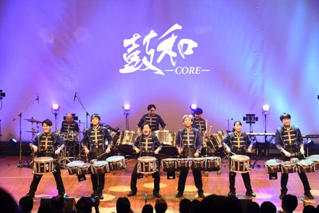 Let's Play with Sound - Experience the Drumline (Percussion) -