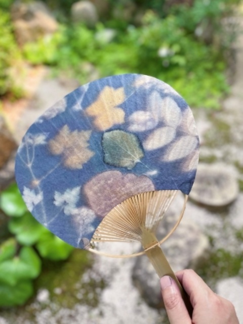 Let's make a fan with plant-dyed washi
