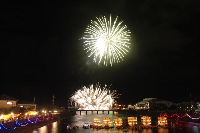 72nd Shisa Town Summer Fireworks Festival